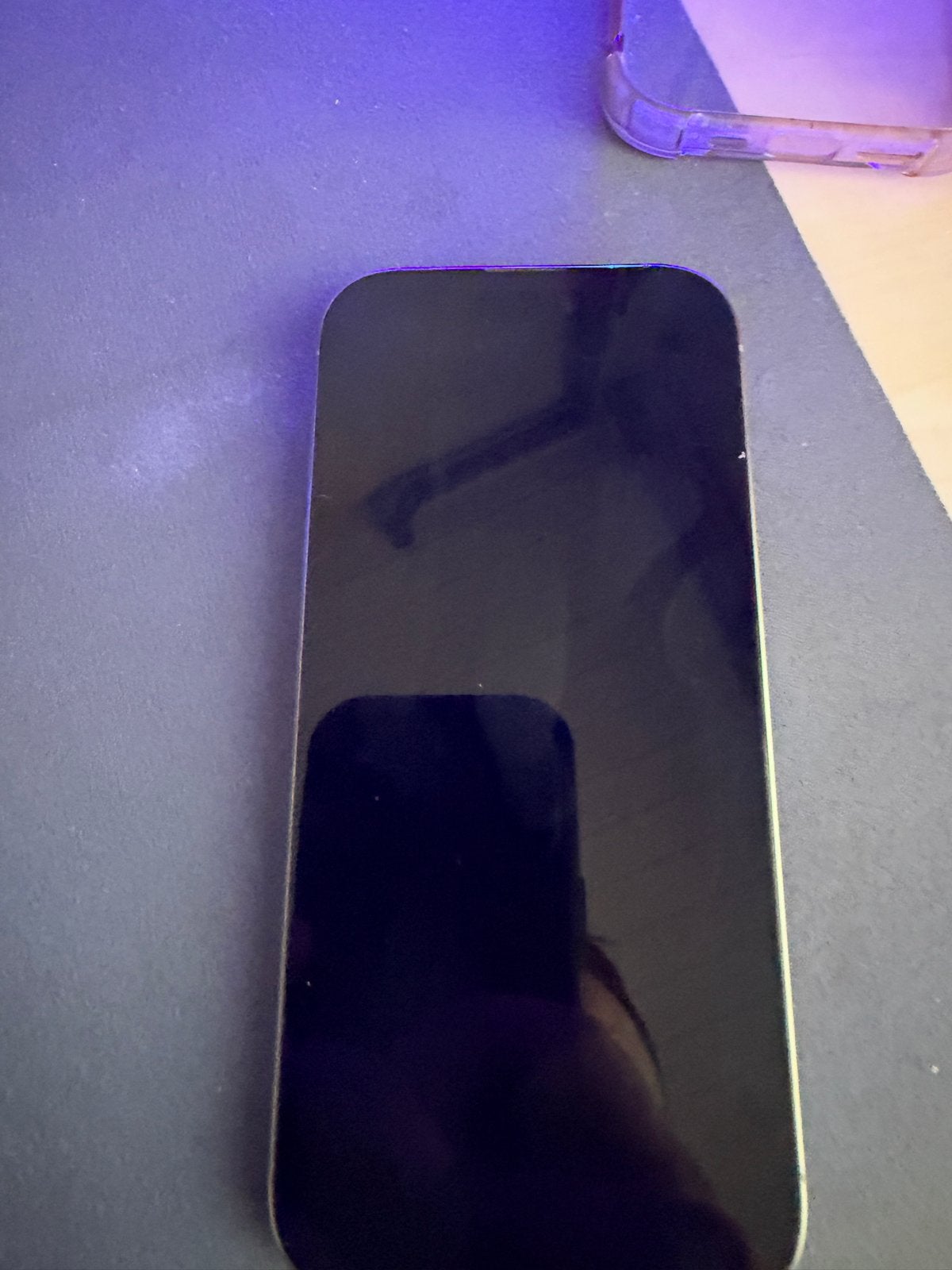 Foto 4 van iPhone 16 Pro Natural Titanium   Perfect werkend, 2 jaar oud