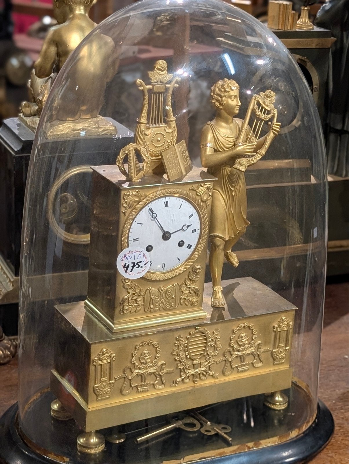 Antieke vuurvergulde bronzen pendule 43 cm hoog €475., Antiek en Kunst, Ophalen