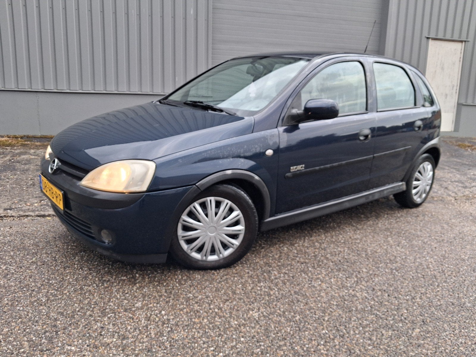 Opel Corsa 1.4 I 16V 5D 2001 Blauw (inruilkoopje apk 6-27 ), Voorwielaandrijving, 450 kg, 40 €/maand, 4 cilinders