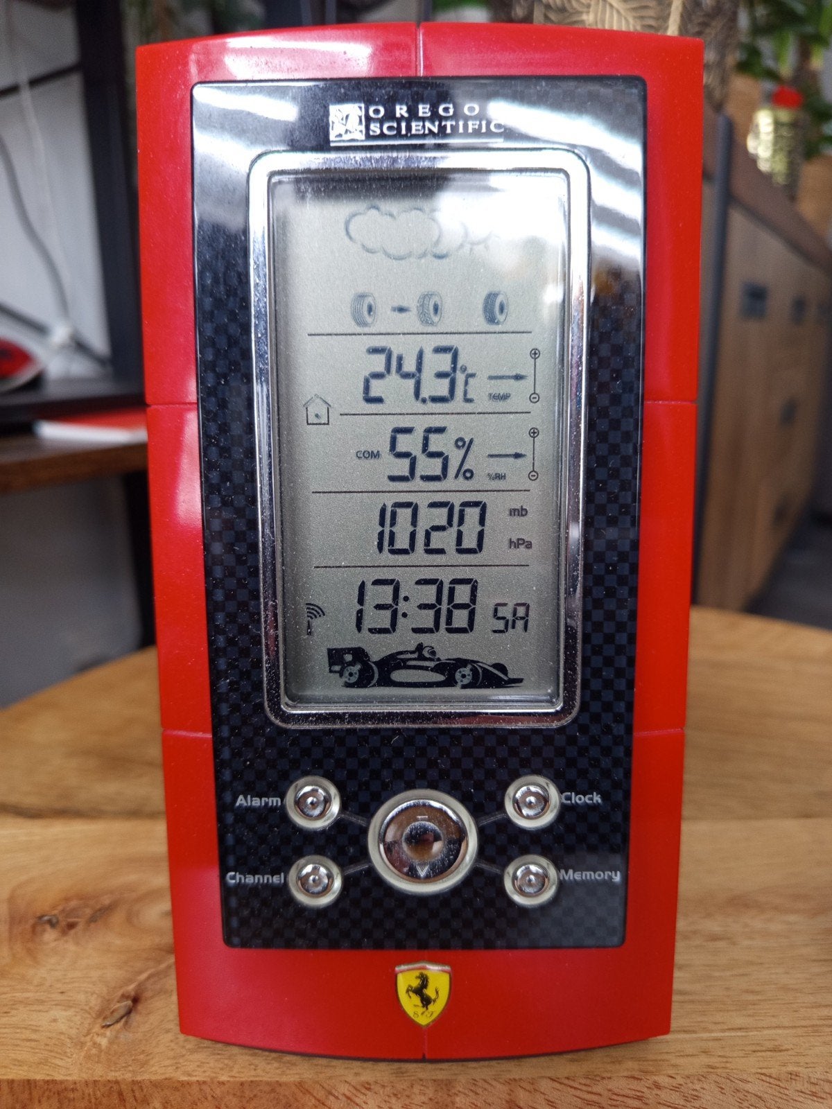 Oregon Scientific Ferrari Weerstation met Buitensensor, Ophalen, Gebruikt, Weerstation