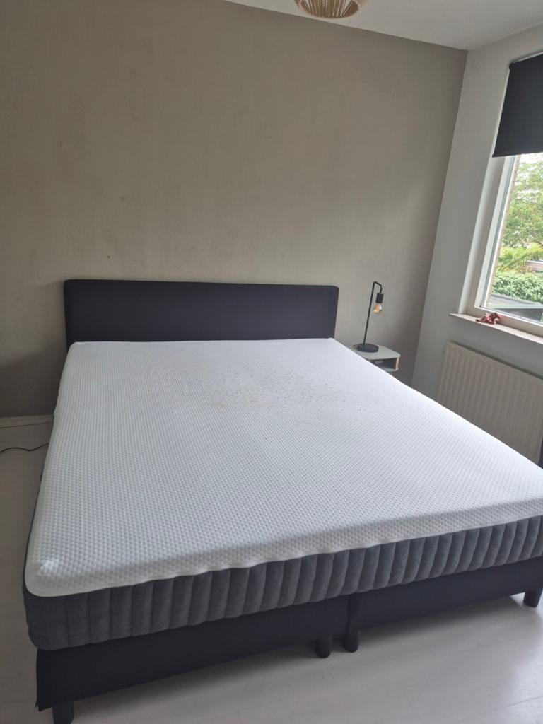 Boxspring bed met Emma matras, Ophalen, Zwart, Tweepersoons, Zo goed als nieuw