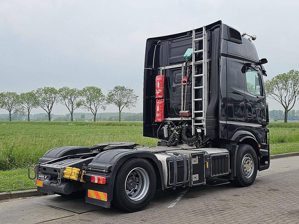 MERCEDES-BENZ ACTROS 1848 LS gigaspace mp5 2xtank, Automaat, Euro 6, Stoelverwarming, Zwart