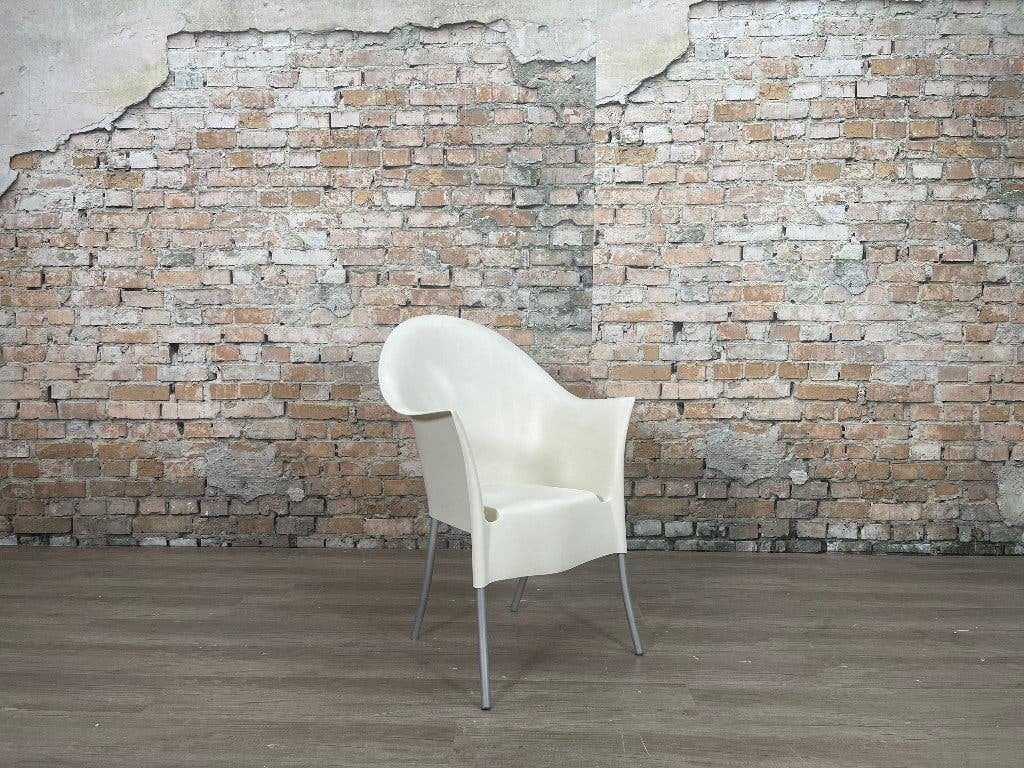 Kartell Lord Yo bij TheReSales