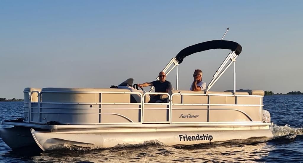 Sunchaser 7522 pontonboot 2019 + Selva 40PK (2022) | 10 pers, Ophalen, Gebruikt