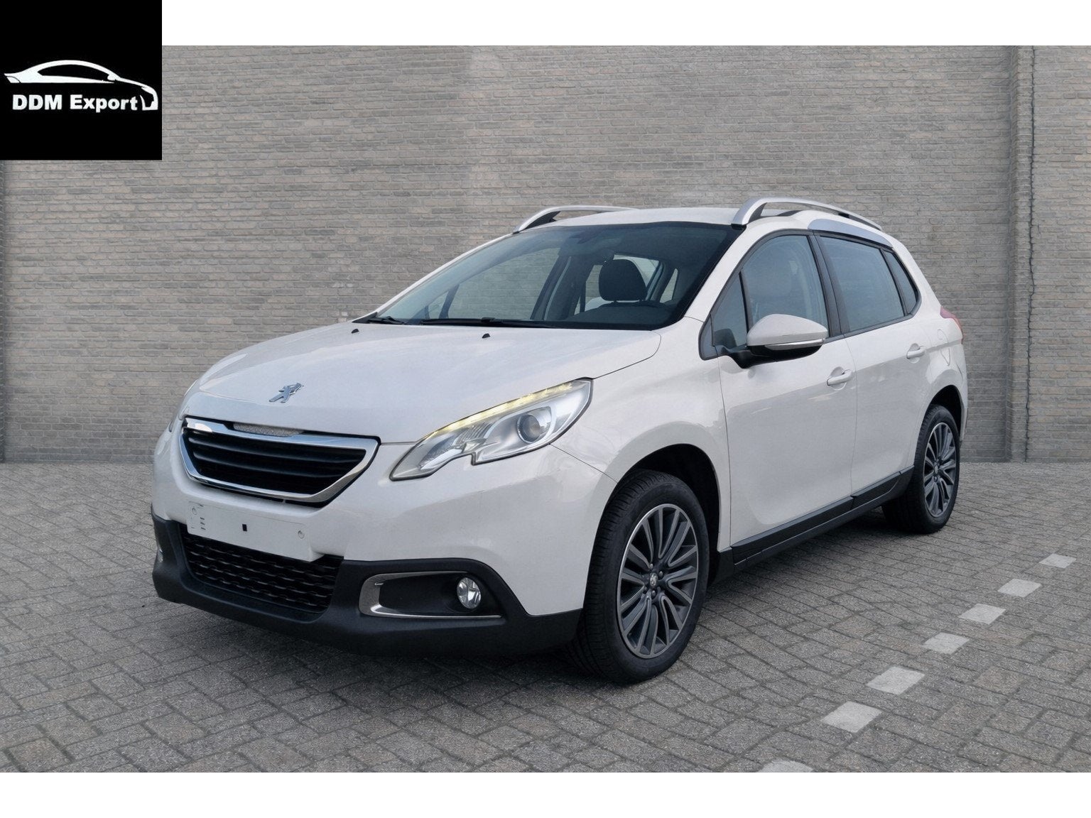 Peugeot 2008 1.6 VTi Access | Airco | Sensoren | Trekhaak |, Voorwielaandrijving, Stof, Gebruikt, 4 cilinders