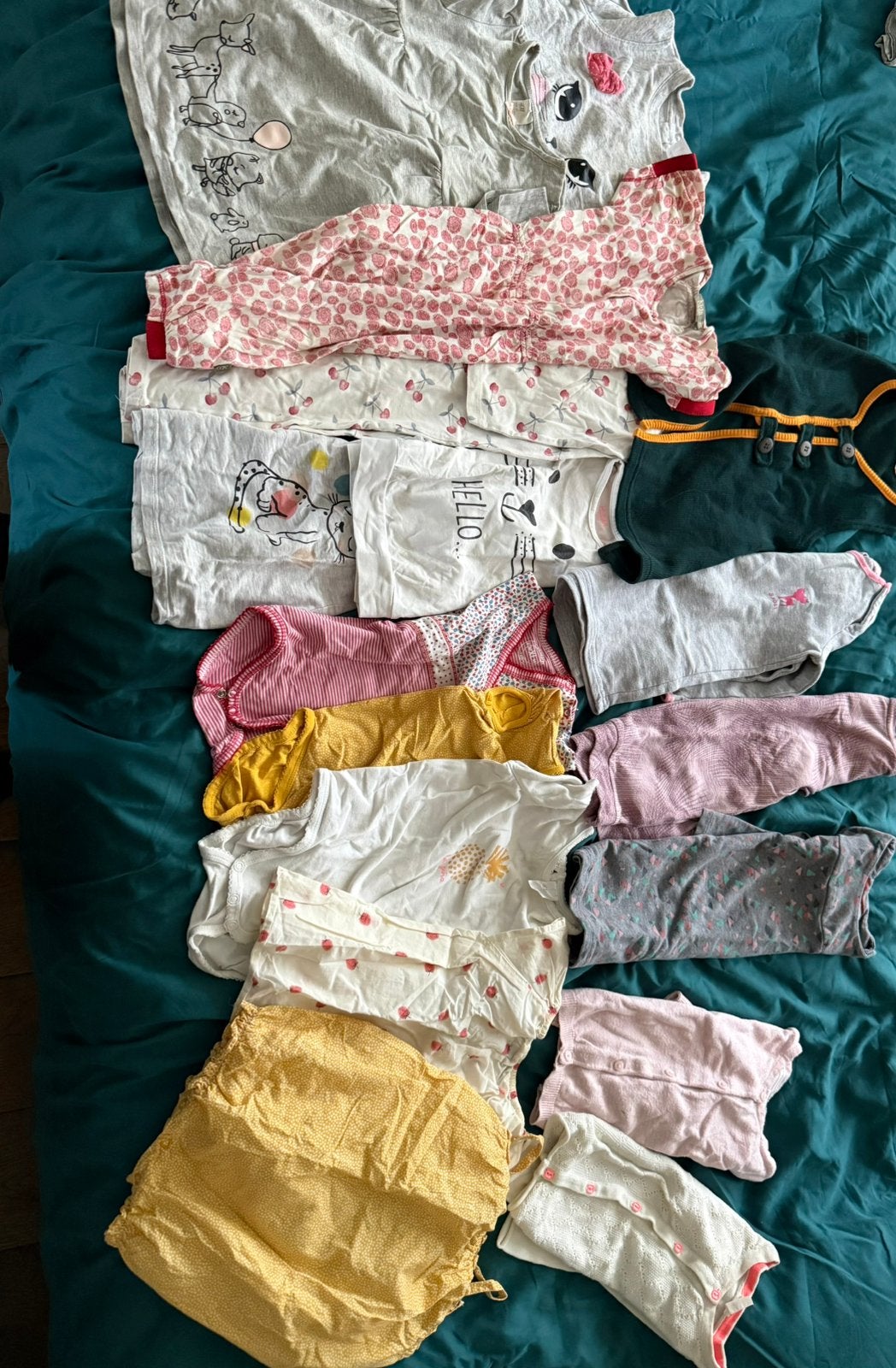 Kledingpakket meisjes maat 80, 20 items, Kinderen en Baby's, Babykleding | Baby-kledingpakketten, Ophalen of Verzenden, Gebruikt