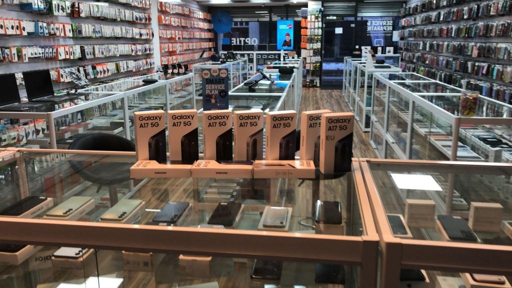 Samsung Galaxy A17  scherm vervangen, Ophalen of Verzenden, Overige typen, Samsung