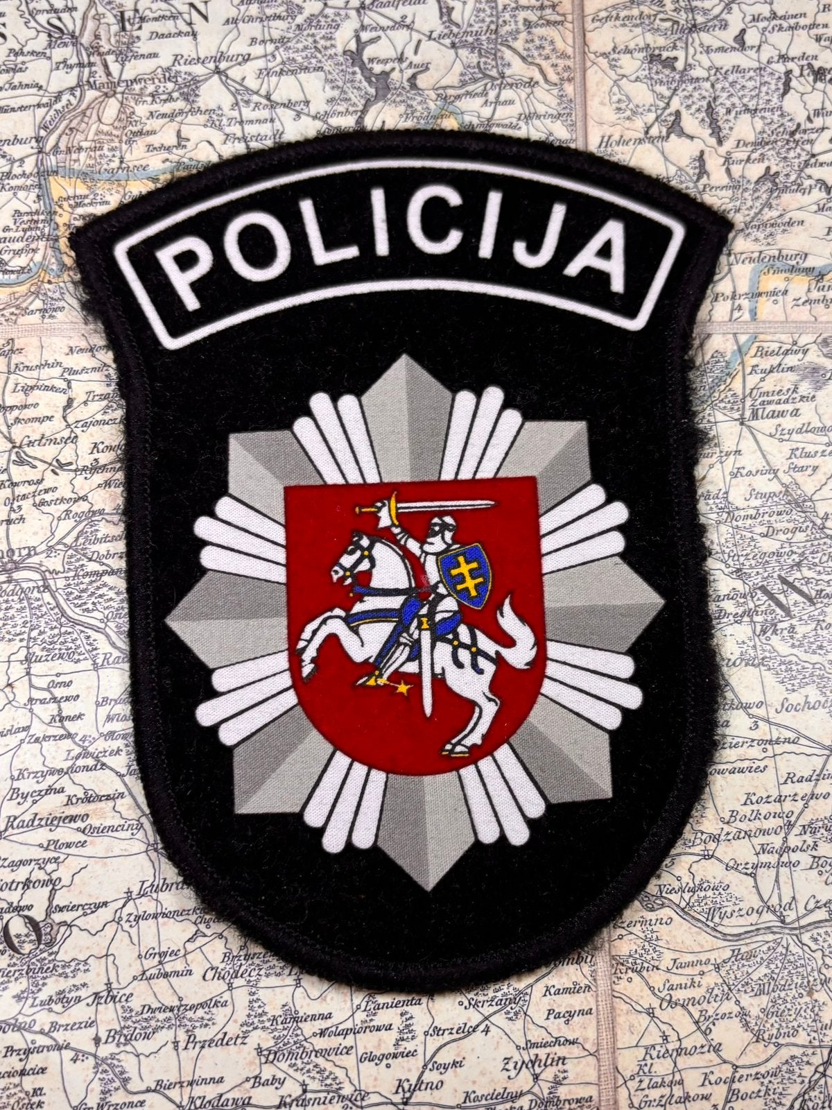 Litouwse Politie Embleem – Jaren ’90, Verzamelen, Ophalen of Verzenden, Overige gebieden, Embleem of Badge