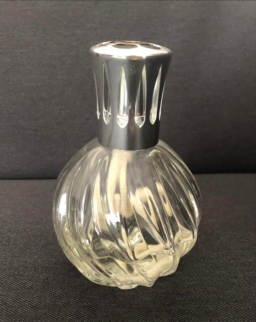Mooie Lampe Berger brander,  Torsadee Transparante, Ophalen of Verzenden, Gebruikt, Zilver, Glas