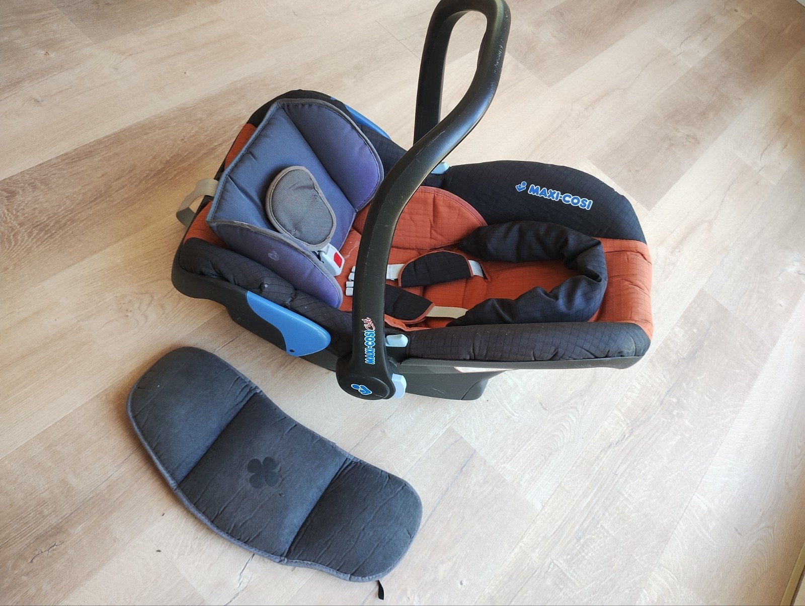 Maxi-Cosi autostoel - gratis, Ophalen, 9 t/m 18 kg, Maxi-Cosi, Gebruikt