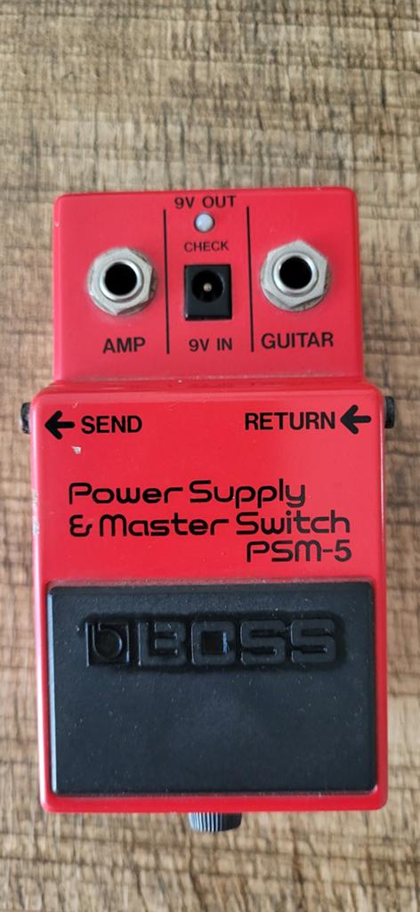 Boss Power Supply en Master Swicht PSM5, Muziek en Instrumenten, Effecten, Ophalen of Verzenden, Gebruikt, Overige typen
