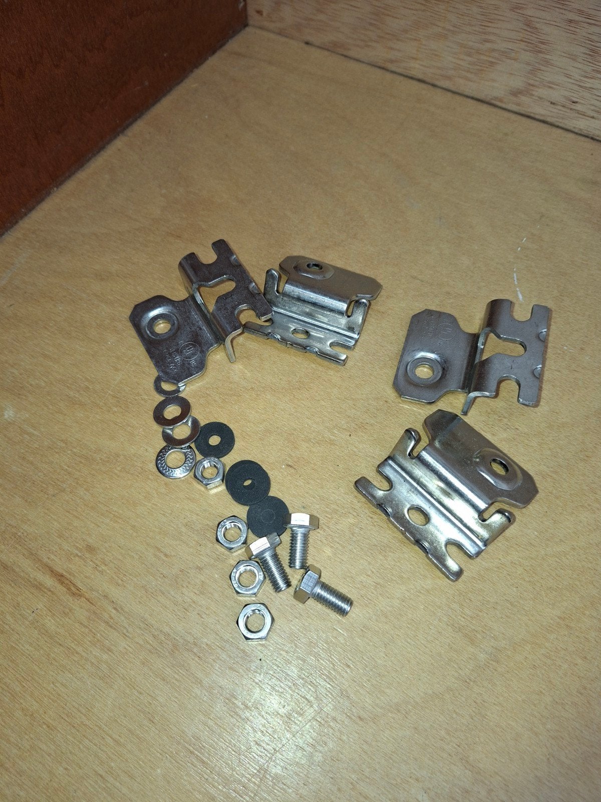 Rittal bevestigingsmateriaal, Ophalen, Stopcontact