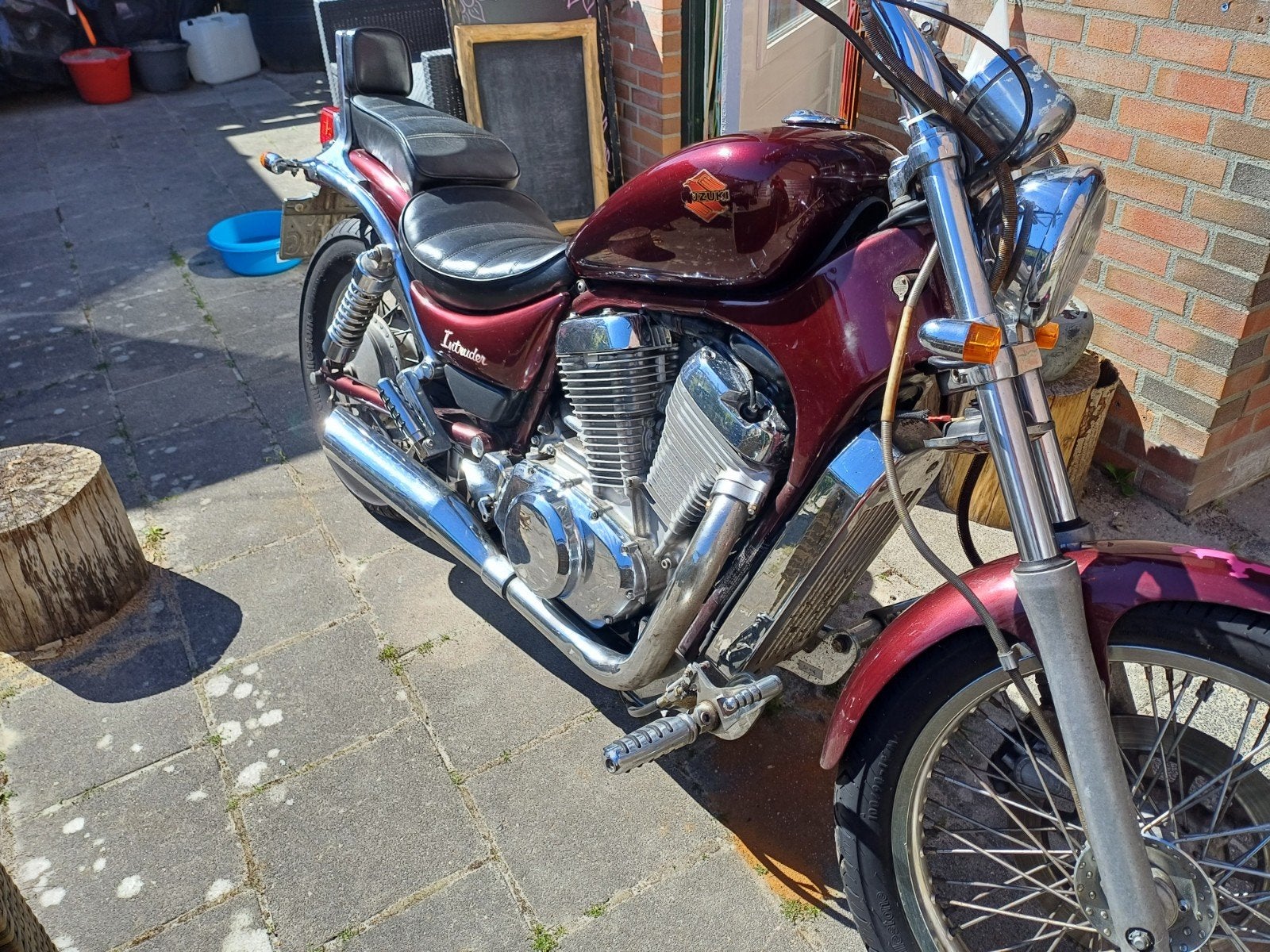 Suzuki Intruder VS700 1986, Ophalen