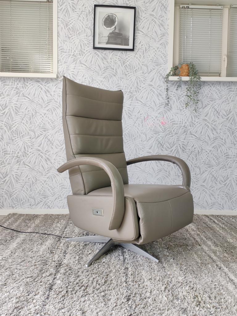 Gealux Relaxfauteuil - Elektrisch Verstelbaar Leer, 75 tot 100 cm, Ophalen of Verzenden, Zo goed als nieuw, Gealux