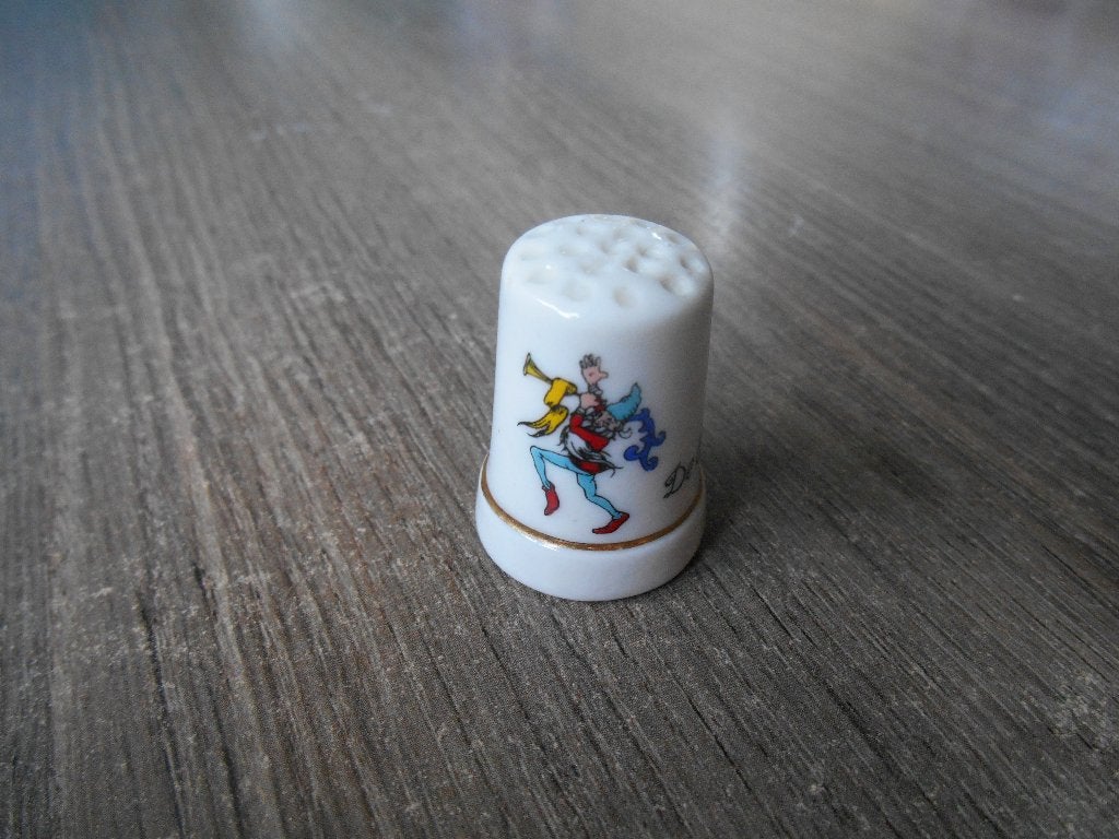 Efteling vingerhoedje, Ophalen of Verzenden, Zo goed als nieuw, Overige typen