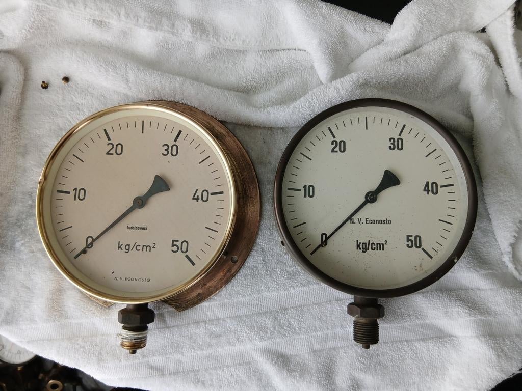 Manometer Drukmeter startlucht sleepboot opduwer schip, Ophalen of Verzenden, Overige merken, 1960 of later