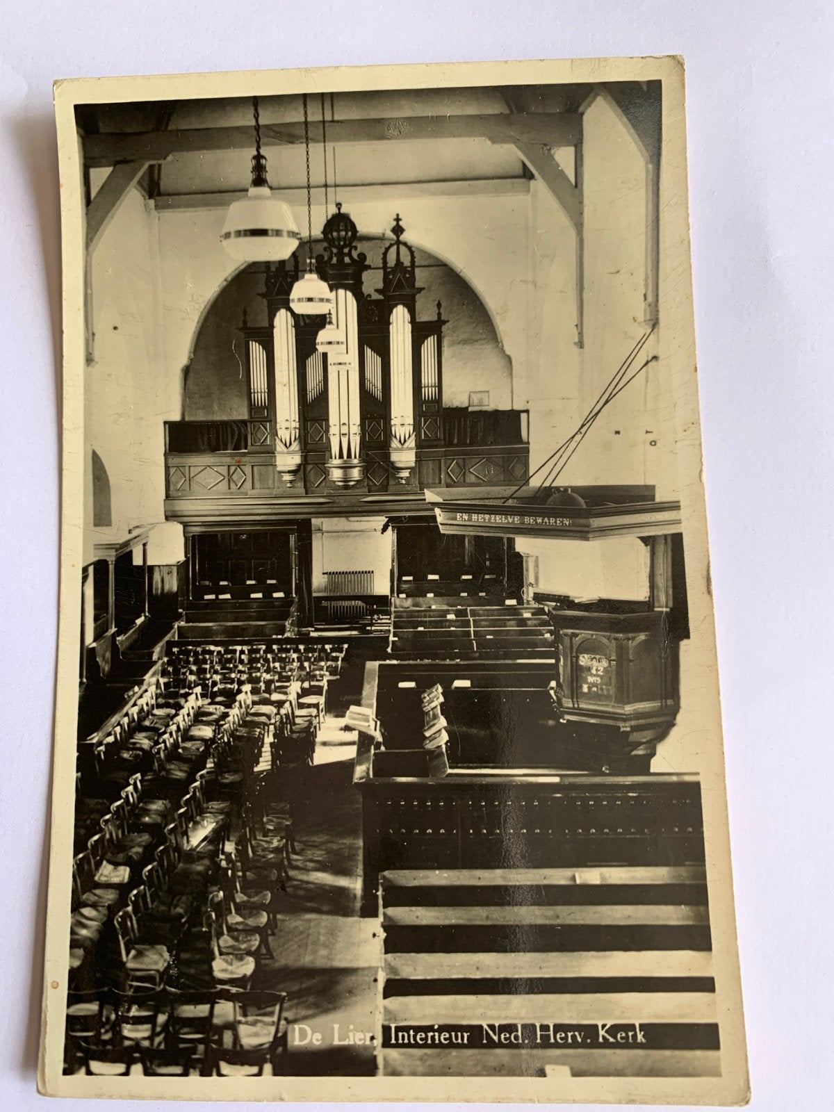 Oude Ansichtkaart De Lier, Interieur Ned. Herv. Kerk, Ophalen of Verzenden, Voor 1920, Gelopen, Zuid-Holland