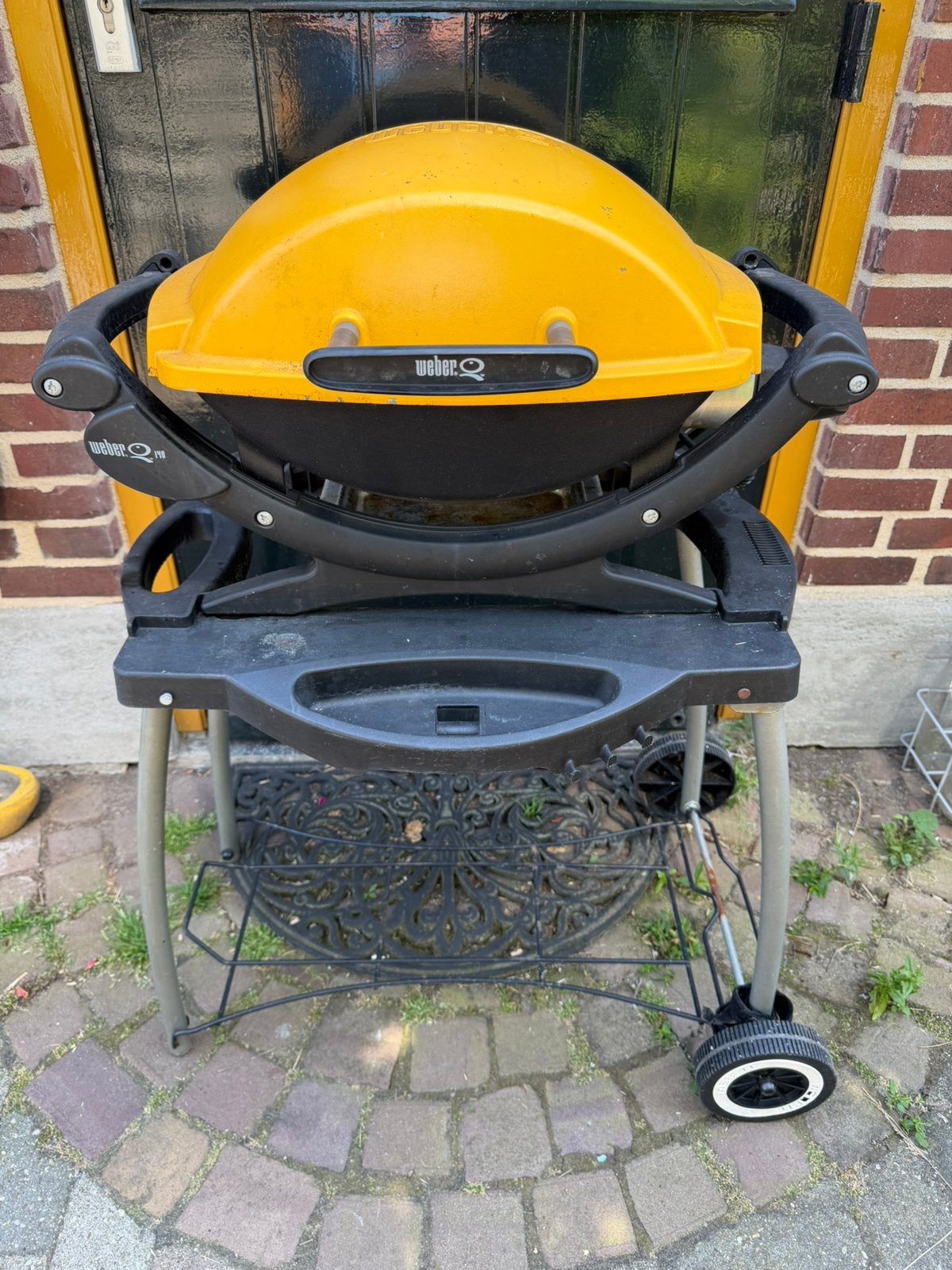 Weber elektrische bbq met verrijdbaar onderstel igst, Tuin en Terras, Elektrische barbecues, Ophalen, J, Jj, N