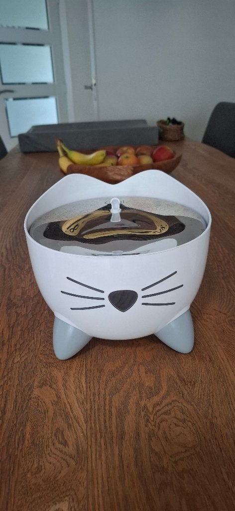 Catit Pixi drinkfontein voor de kat, Ophalen of Verzenden, Zo goed als nieuw