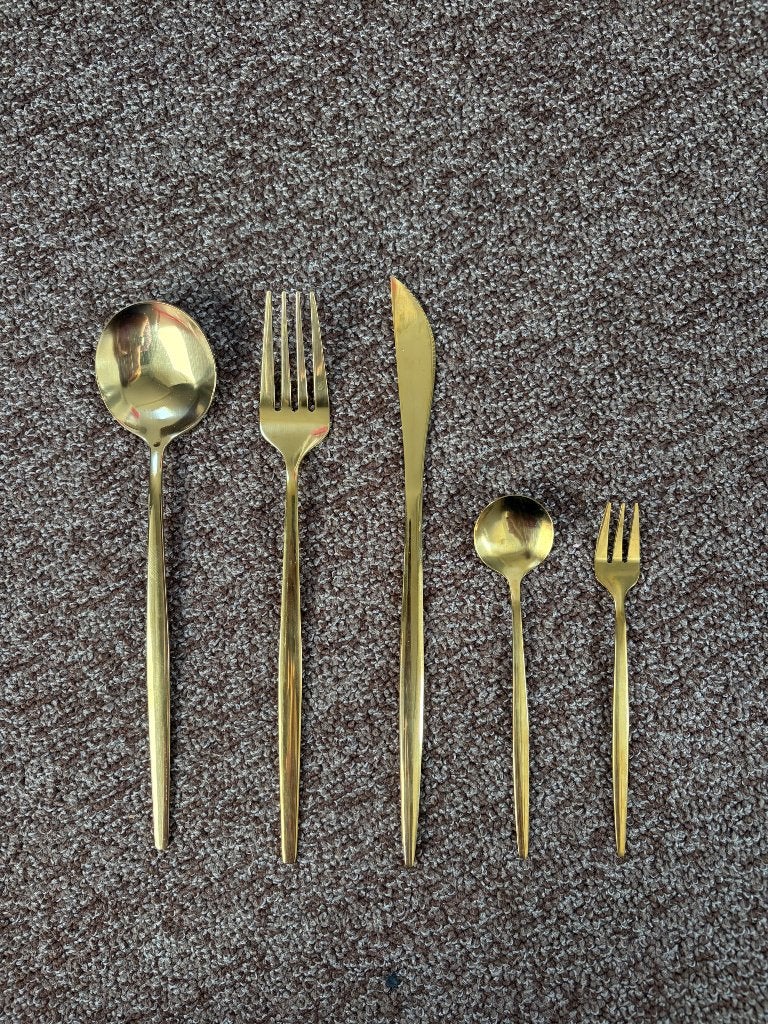 Gouden stainless steel bestek (set van 25), Bestekset, Overige typen, Ophalen of Verzenden, Zo goed als nieuw