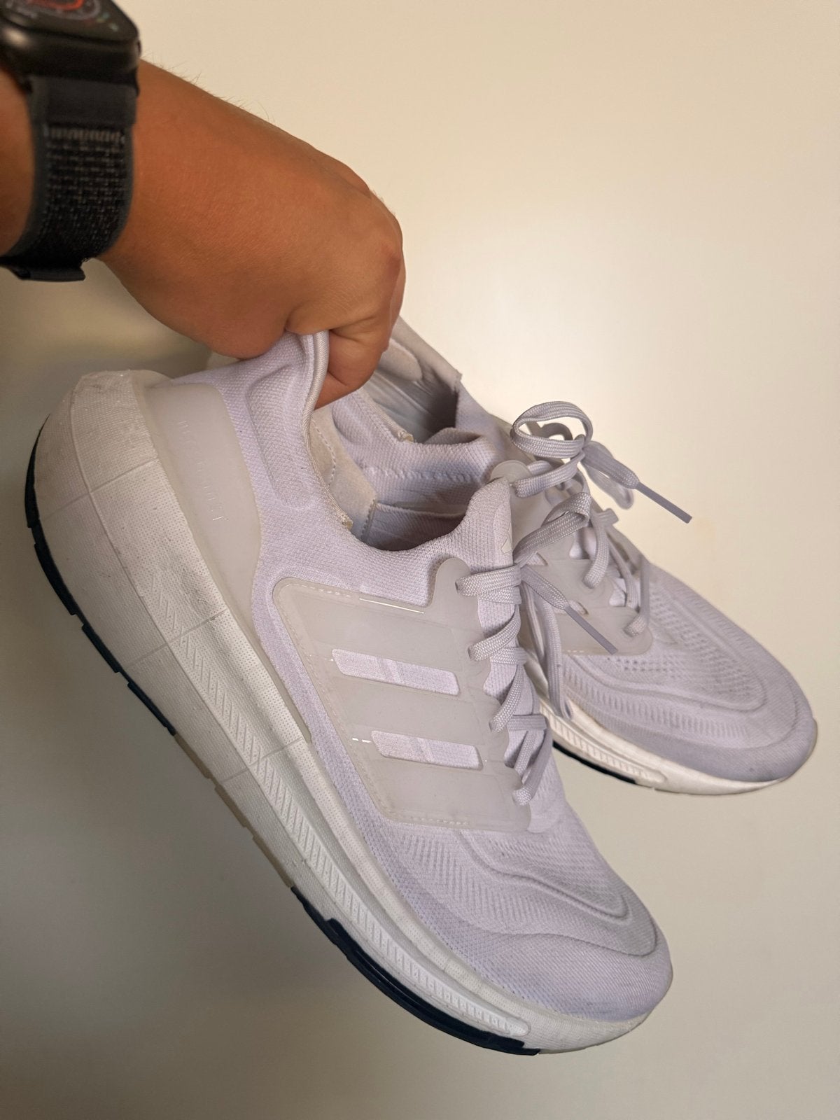 Adidas Ultraboost light Witte Sneakers Maat 48, Kleding | Heren, Schoenen, Wit, Ophalen of Verzenden, Sneakers of Gympen, Gedragen