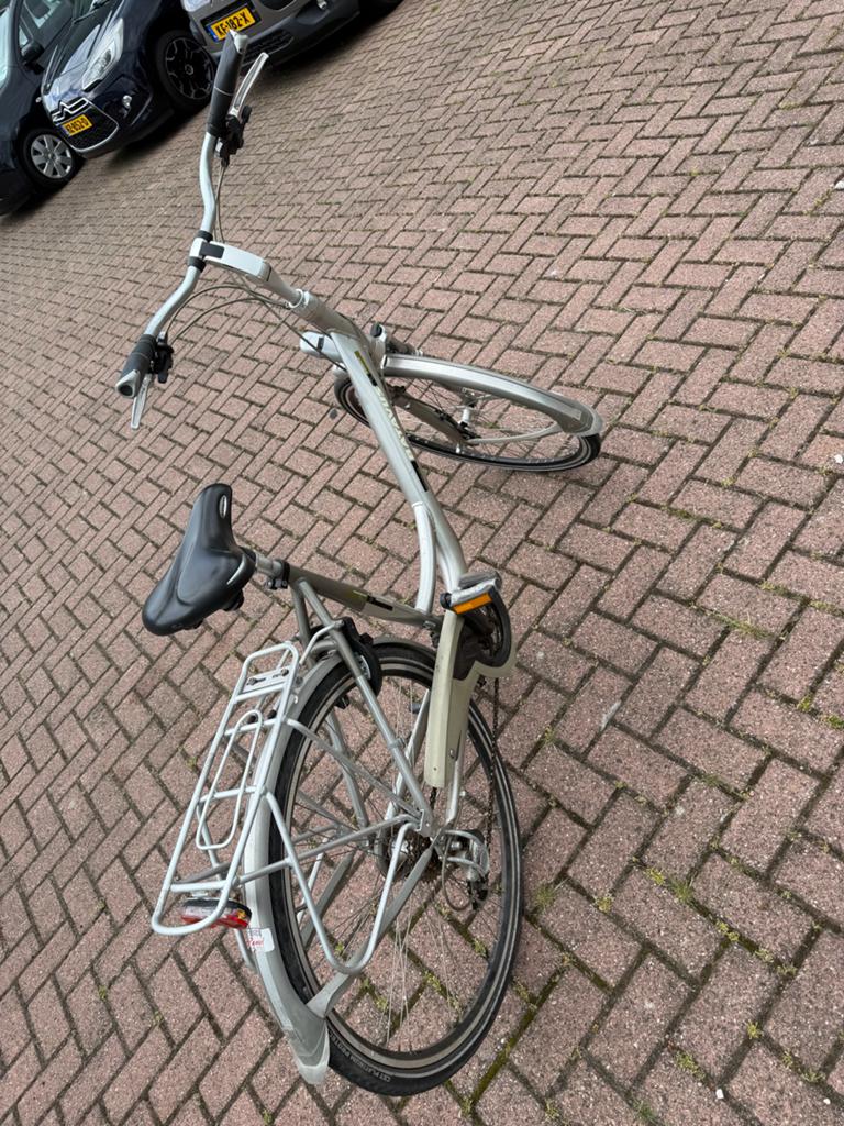Batavus Compass Damesfiets - Zo goed als nieuw, Fietsen en Brommers, Fietsen | Dames | Damesfietsen, Velgrem, Batavus, Ophalen of Verzenden