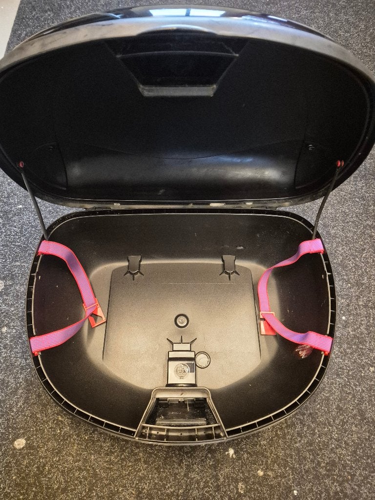 Topkoffer zijkoffer kappa, Ophalen, Gebruikt