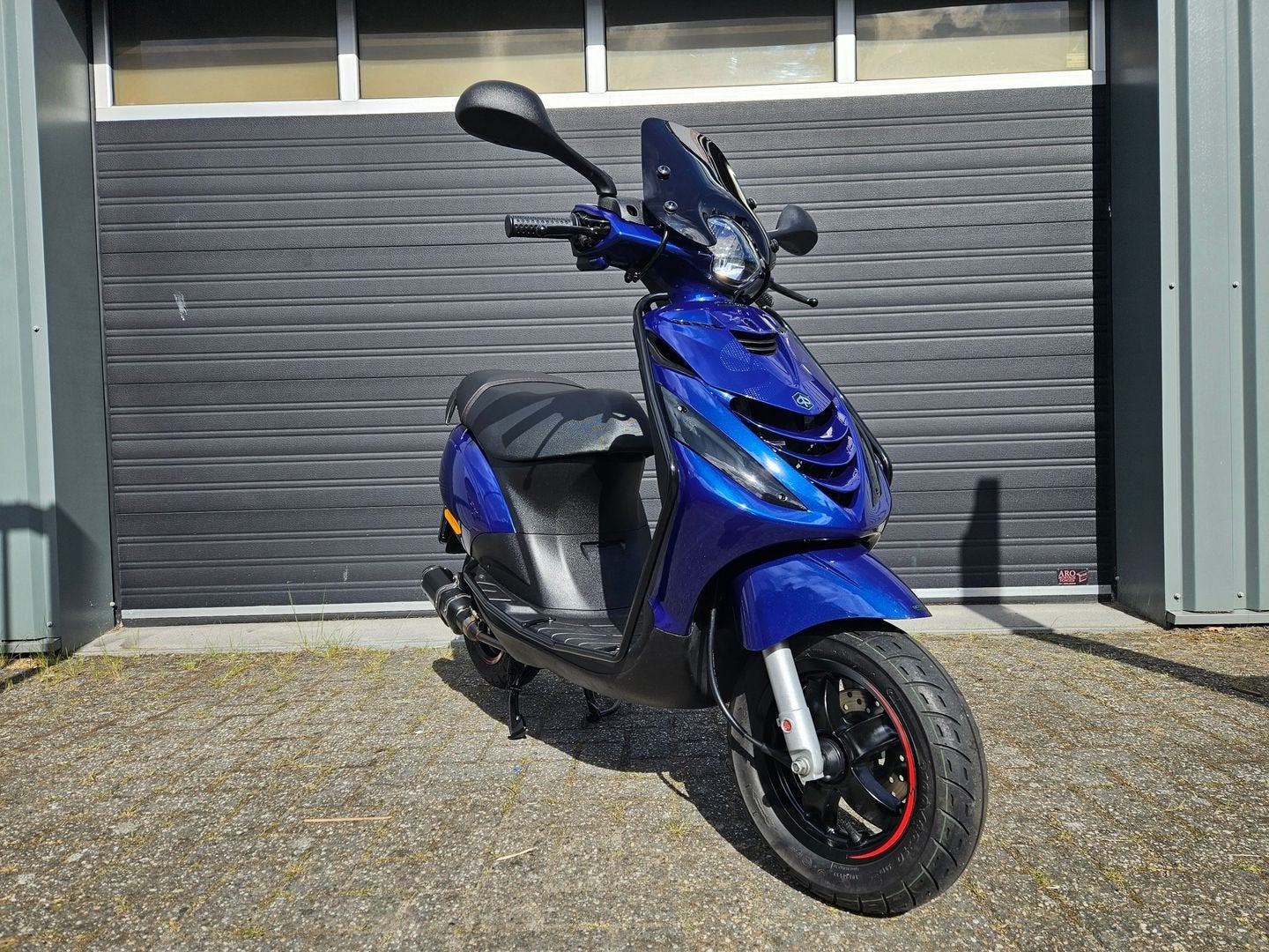 PIAGGIO ZIP 50 4T E5 BJ 2021 BROM BMW BLEU 4070KM + OPTIES, Onbekend, Ophalen of Verzenden, Zo goed als nieuw, Onbekend