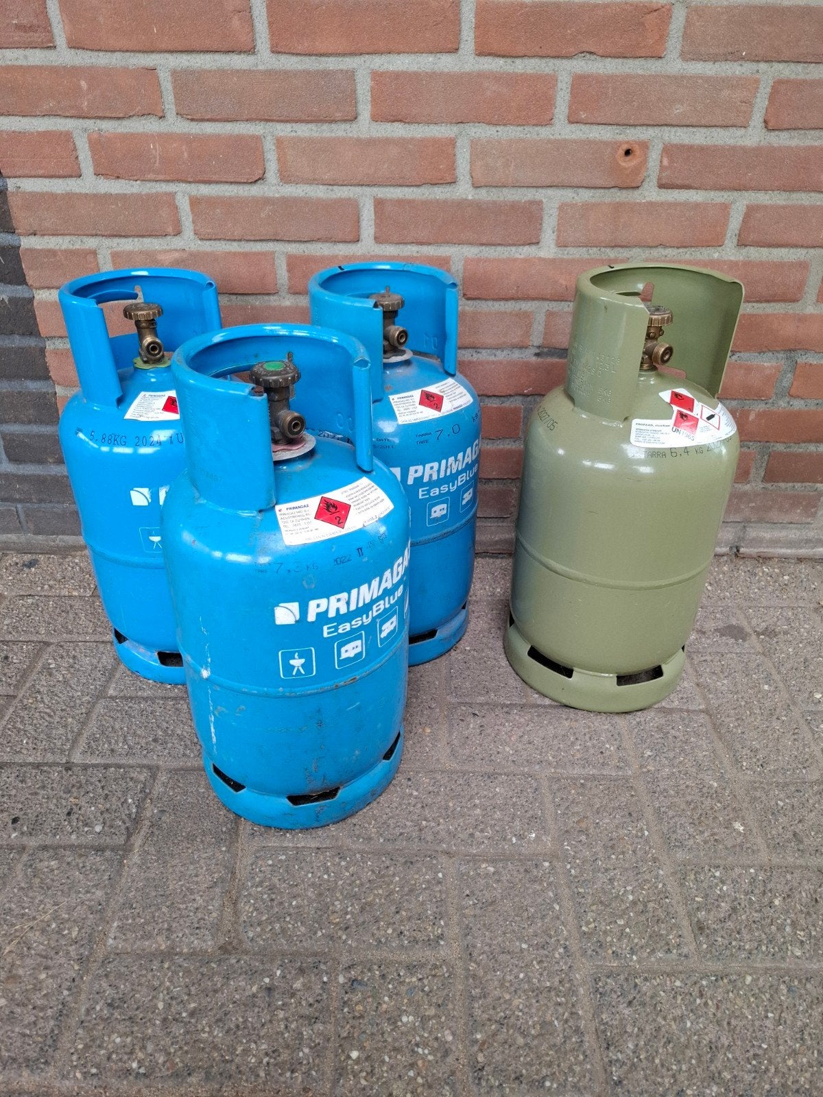 Stalen gasflessen leeg, 4 stuks - 3x blauw en 1x groen, Caravans en Kamperen, Ophalen, Gebruikt