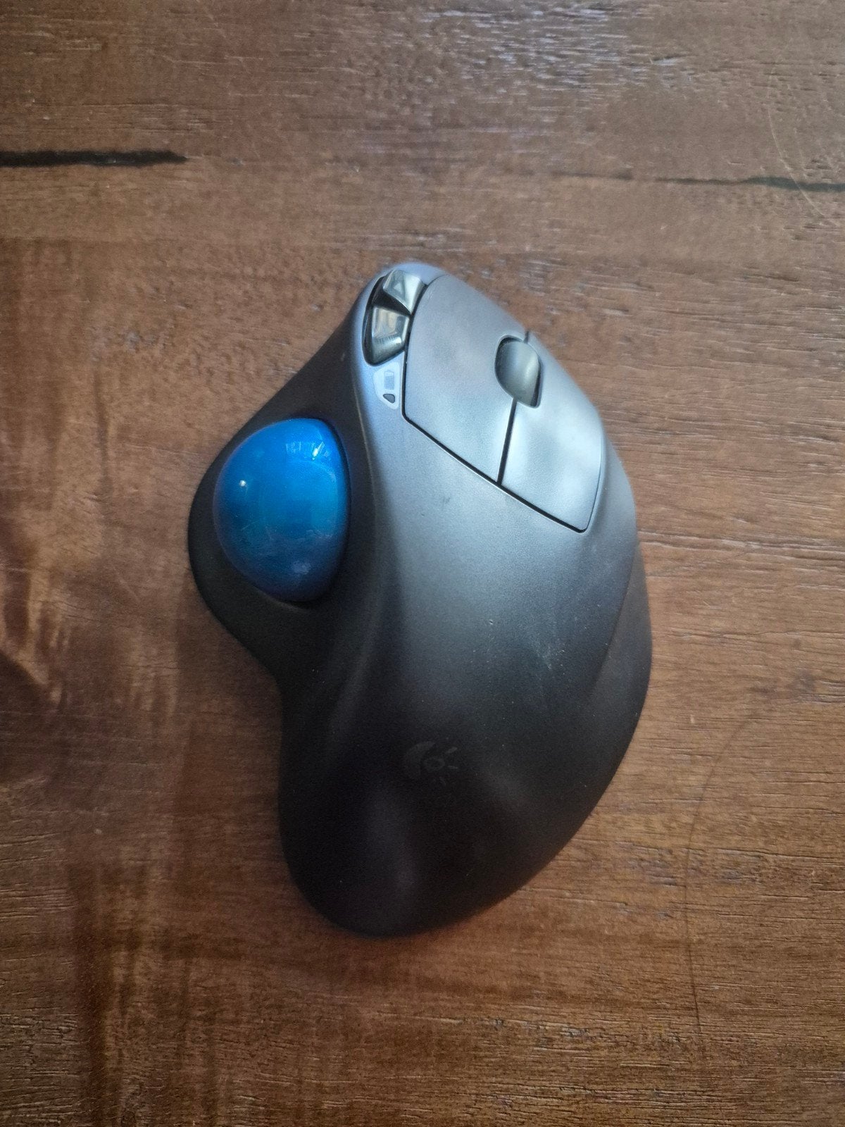 Logitech M570 Trackball Muis - Draadloos en Ergonomisch, Rechtshandig, Muis, Gebruikt, Ergonomisch
