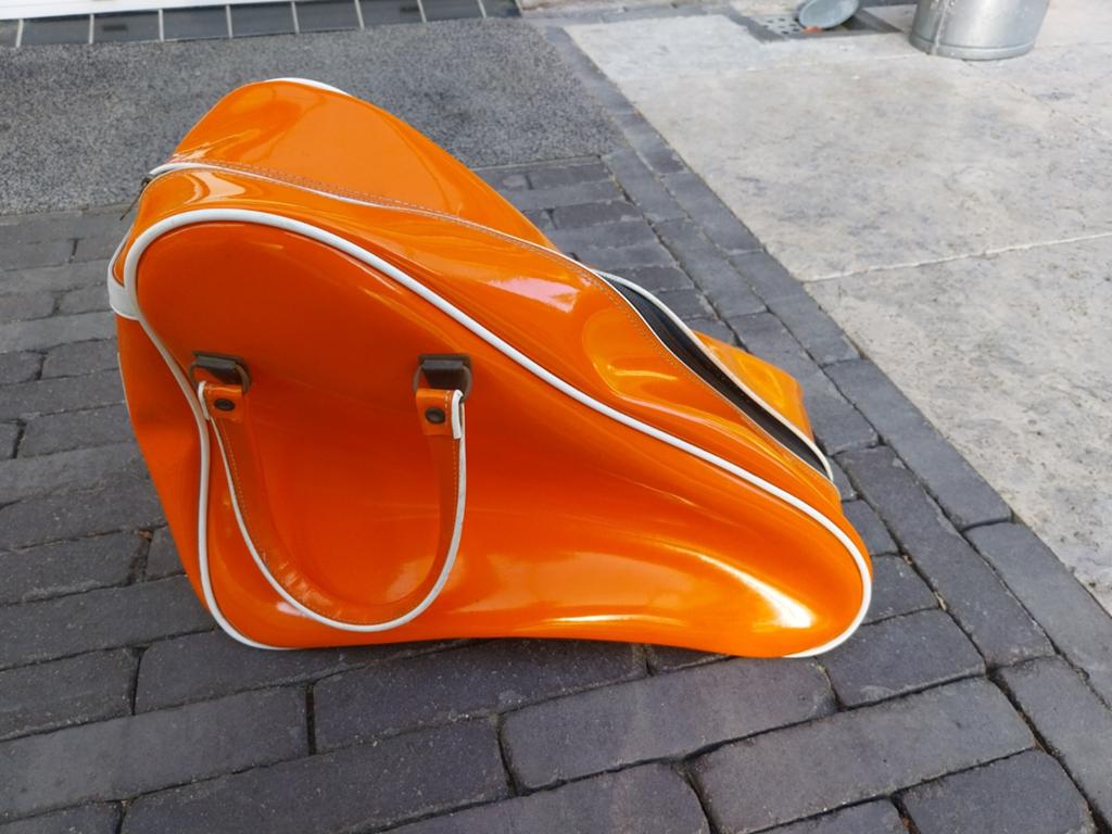 Vintage Jaren 60-70 Sporttas - Iconisch Oranje, Ophalen of Verzenden, Gebruikt