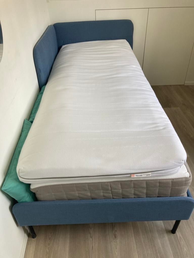 Ikea bed incl matras, topper en matrasbeschermer, Ophalen, Gebruikt, 90 cm, Eenpersoons