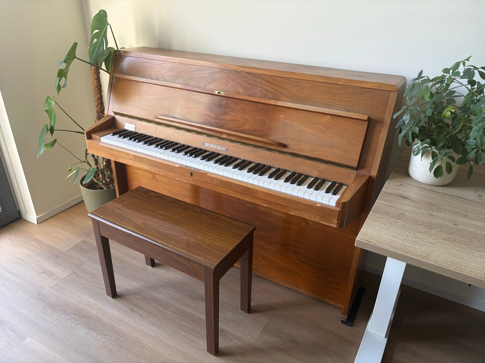 Rippen Piano - Bruin, inclusief pianobank, Ophalen, Gebruikt, Bruin, Piano