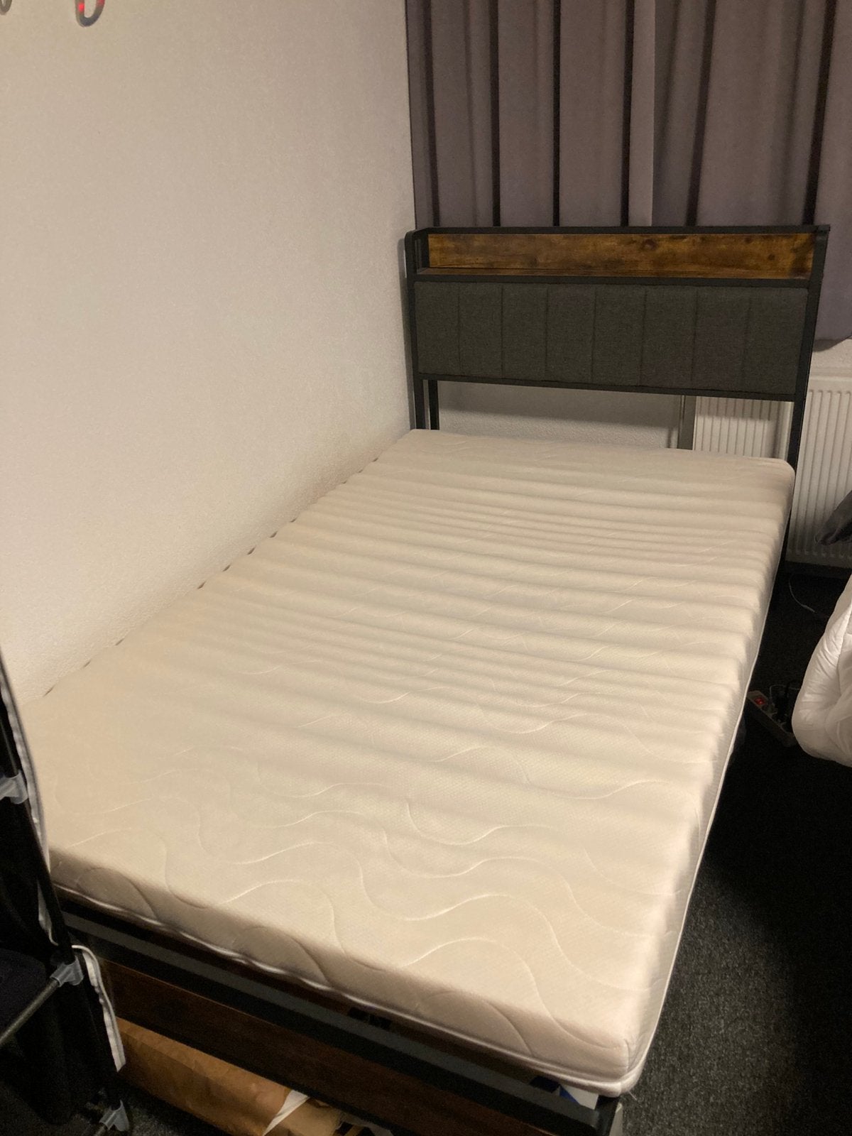 Bed frame and mattress, Ophalen, Tweepersoons, Zo goed als nieuw, 120 cm