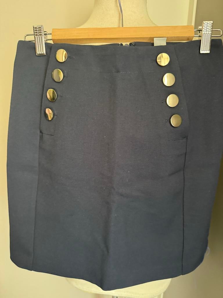 Prachtige korte rok maat 38 met gouden knopen, Kleding | Dames, Rokken, Zo goed als nieuw, Maat 38/40 (M), Blauw, Boven de knie