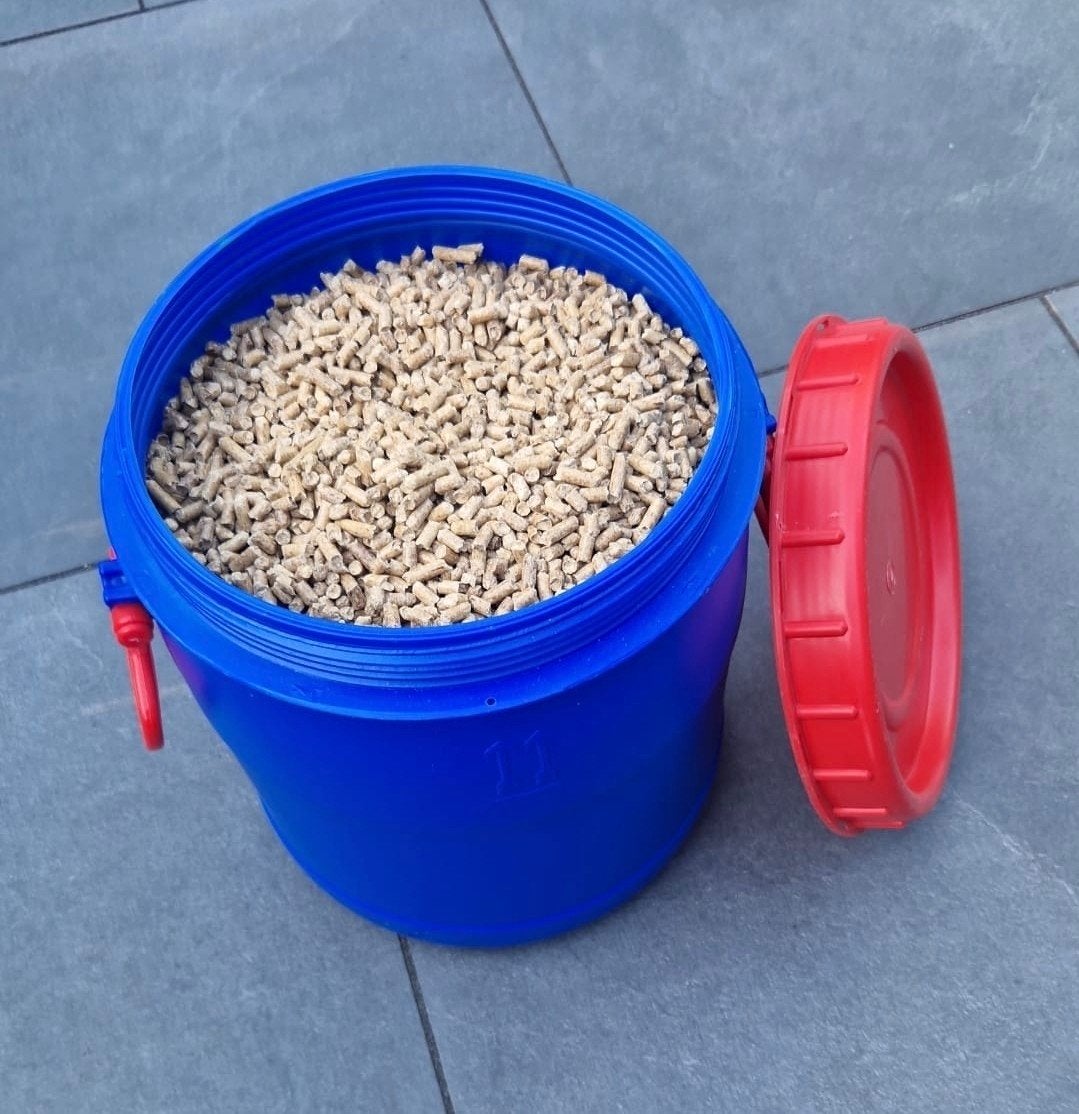 plastic tonnetjes 25ltr zgan!!! voor houtpellets, Minder dan 3 m³, Ophalen of Verzenden