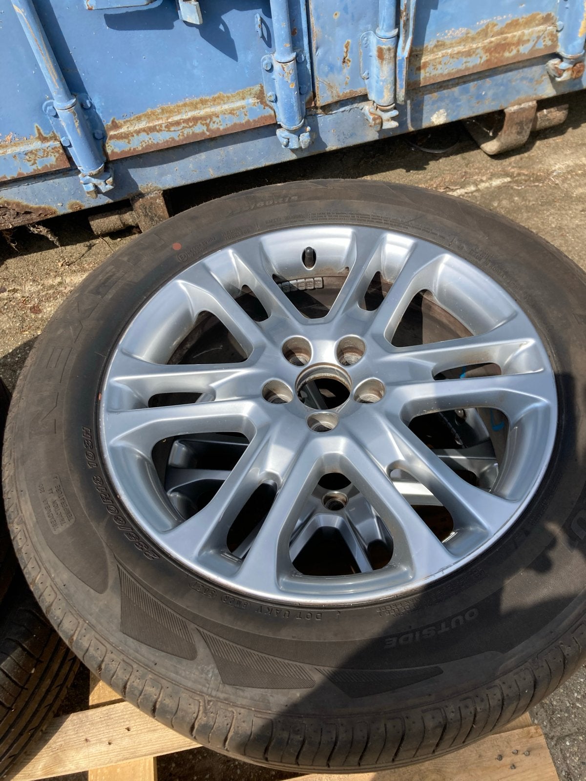 Volvo XC60 18 inch velgen met z.g.a.n. zomerbanden, Auto-onderdelen, Banden en Velgen, Ophalen, 18 inch, Gebruikt, Banden en Velgen
