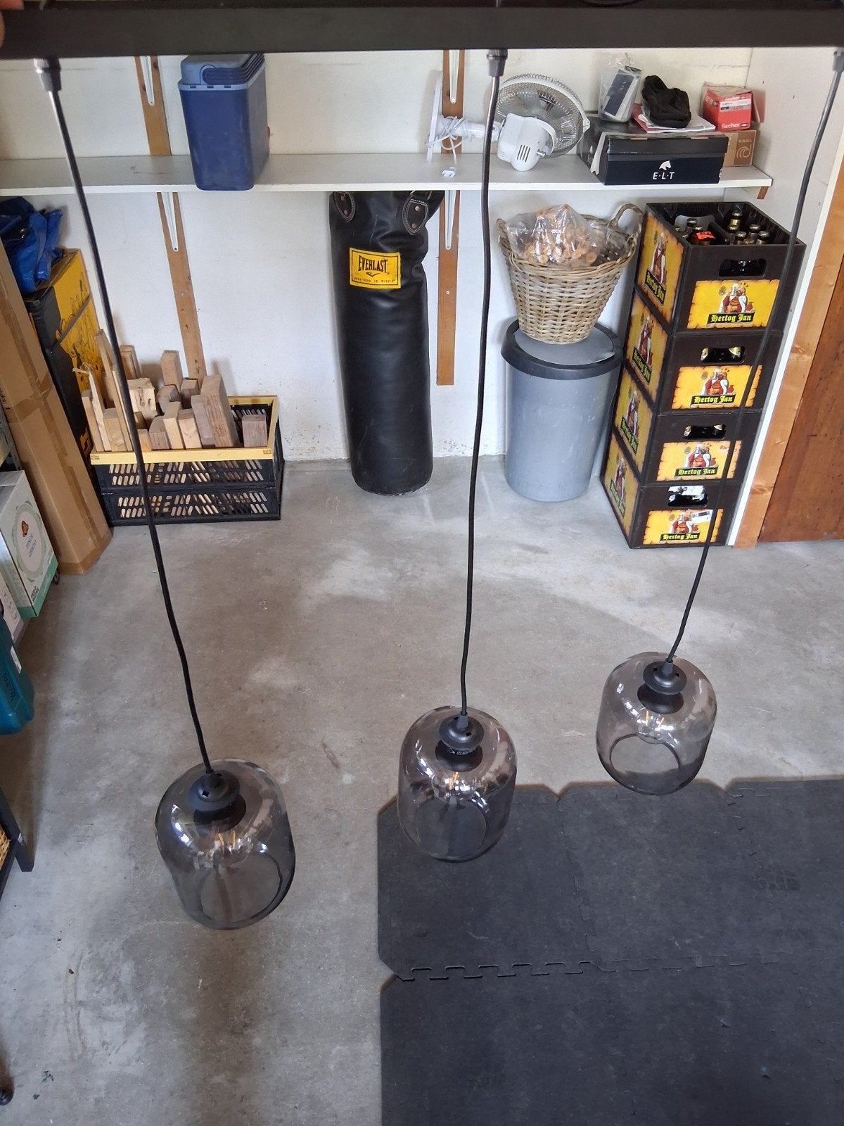 Hanglamp met 3 glazen kappen van Kwantum, Ophalen, Modern, Industrieel, E27 (groot), Zo goed als nieuw