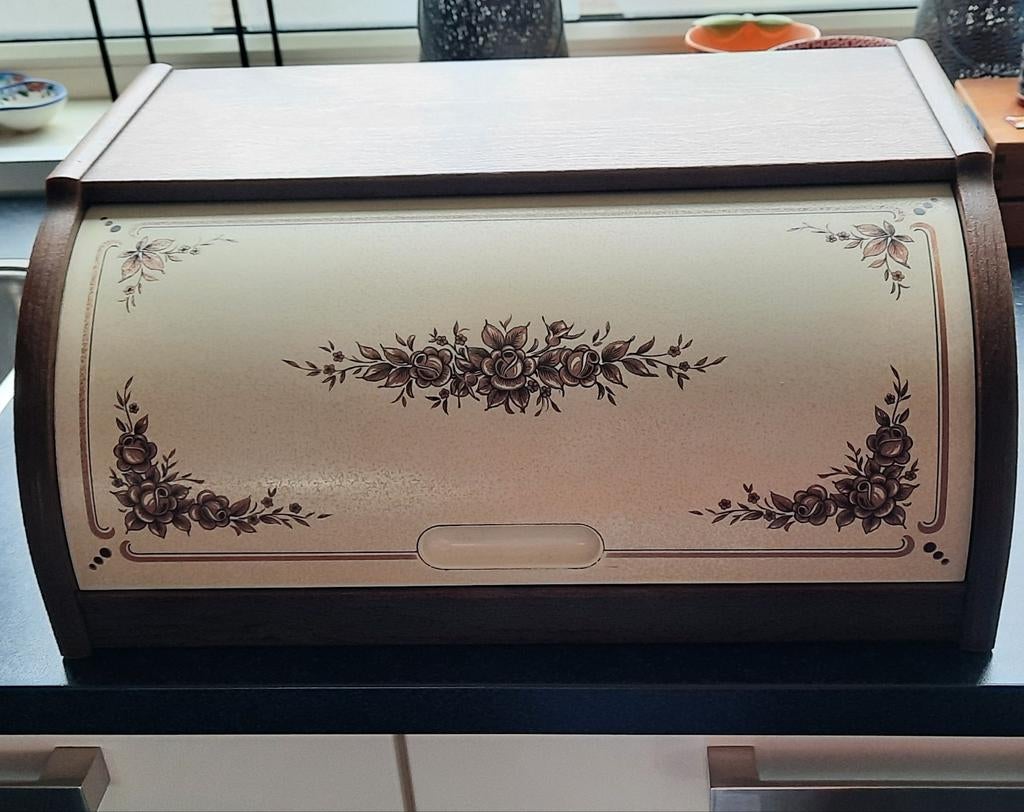 Vintage broodtrommel, Ophalen