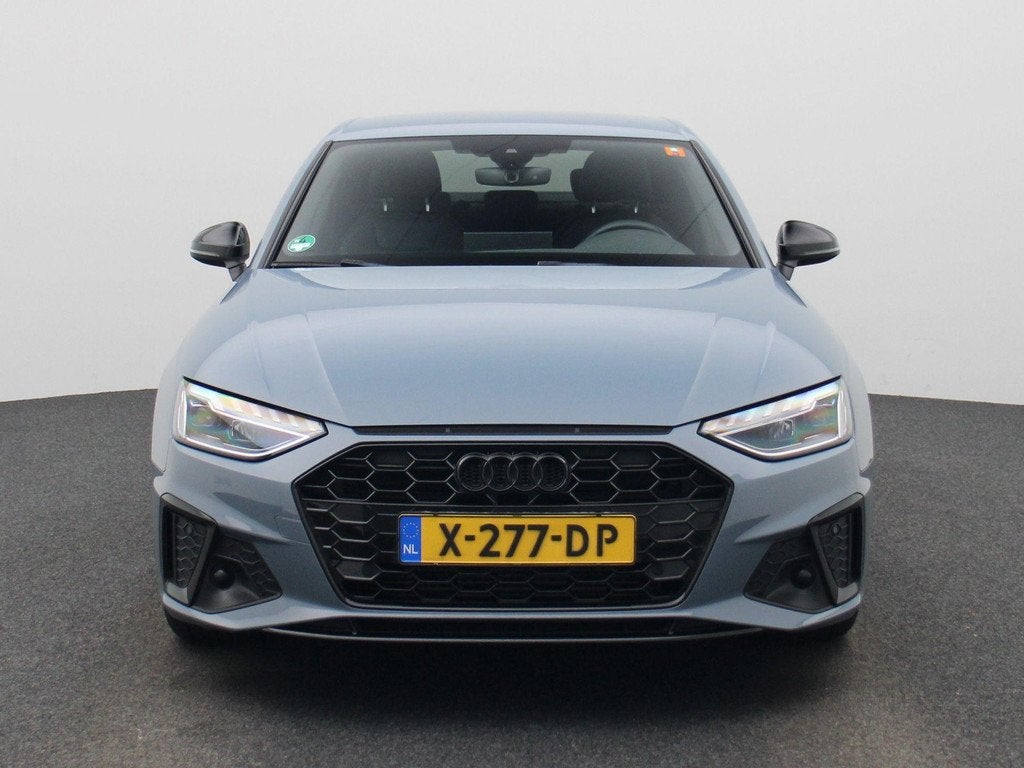 Audi A4 Limousine 40 TFSI S edition 204 PK | Automaat | LED, Auto's, Audi, 12 maanden, 4 cilinders, Origineel Nederlands, Bedrijf