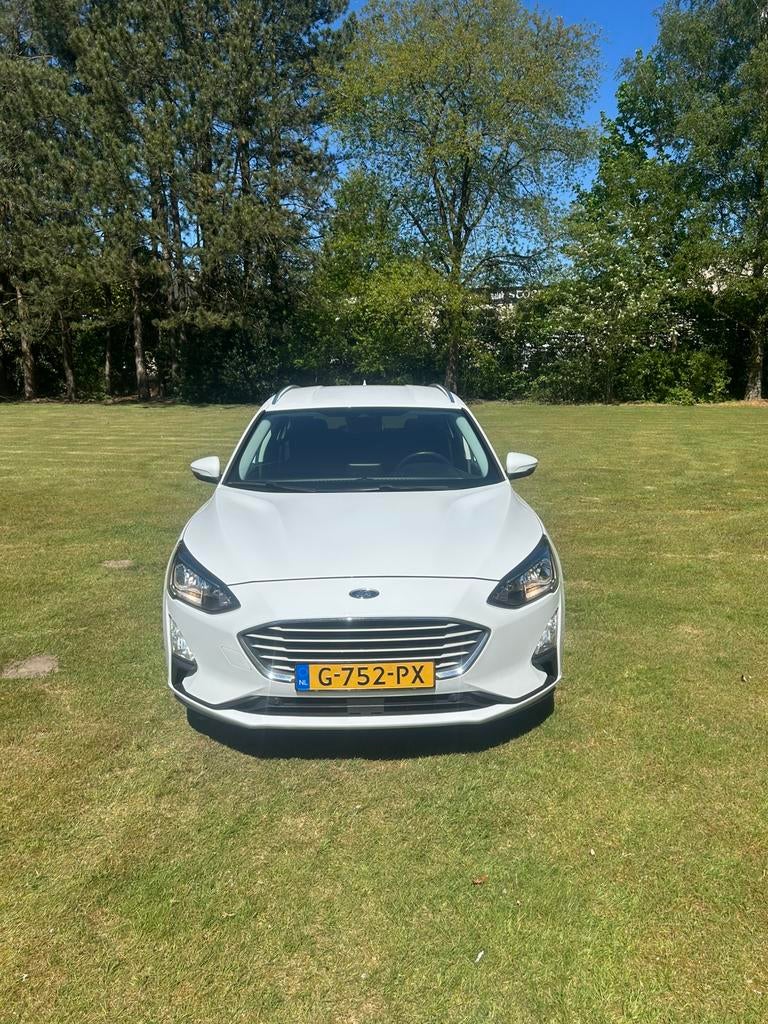 Ford Focus 1.0 Ecoboost 100pk 2019 Wit, Auto's, Ford, Particulier, Focus, Benzine, Euro 6, Stationwagon, Handgeschakeld, Origineel Nederlands