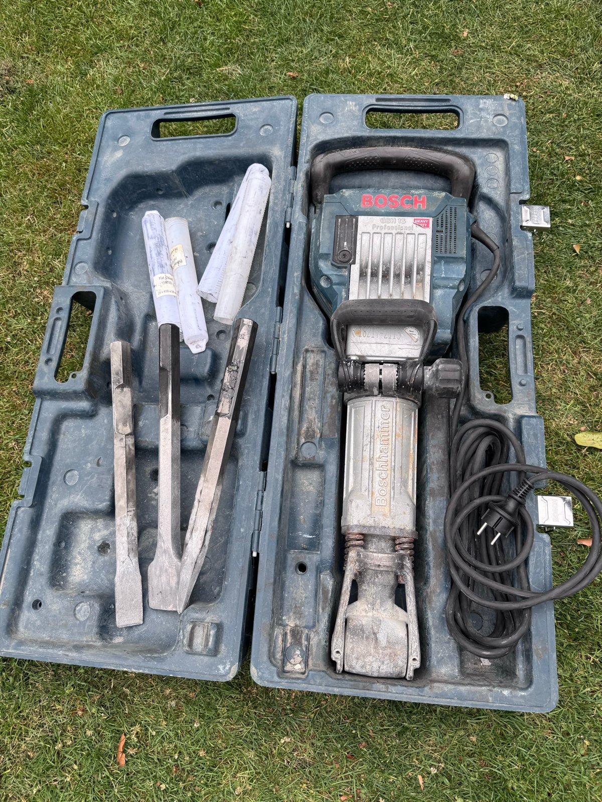 Bosch GSH 16-28 sloophamer, Doe-het-zelf en Verbouw, Gereedschap | Boormachines, Ophalen, Gebruikt, 600 watt of meer, Boor- en/of Breekhamer