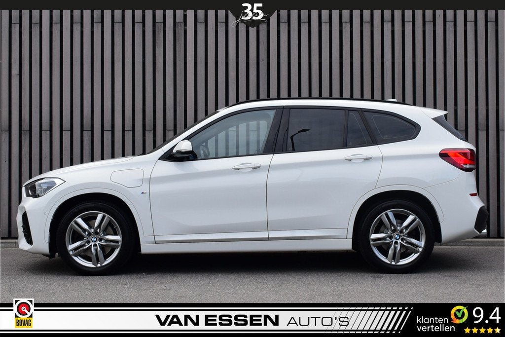 BMW X1 xDrive25e M-Sport Navigatie Led Stoelverw. Cruise Con, Auto's, 8 kWh, Wit, 59 km/l, Bedrijf