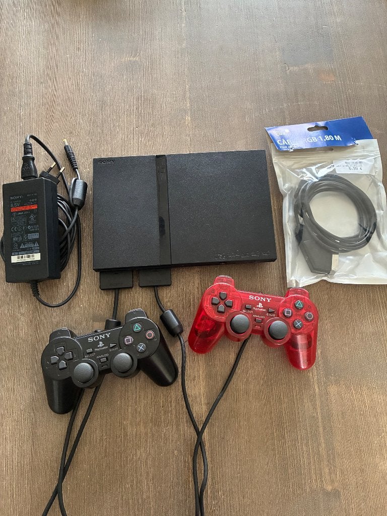 PS2 Slim refurbished - new laser + accessoires, Spelcomputers en Games, Zwart, Met 2 controllers, Refurbished, Ophalen of Verzenden