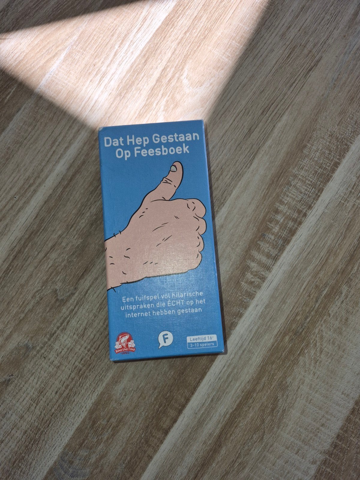 Dat Hep Gestaan Op Feesboek - Hilarisch Gezelschapsspel, Drie of vier spelers, Ophalen of Verzenden, Gebruikt, Jumbo