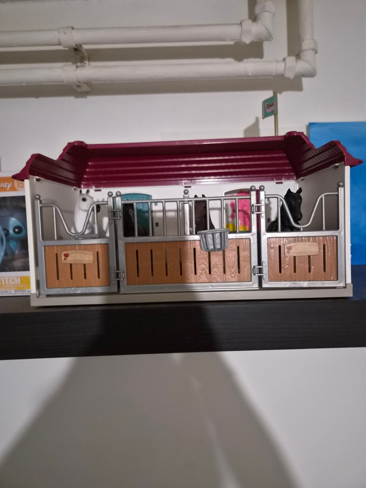 Schleich paardenstal, rijbaan, camper en meer, Ophalen of Verzenden, Gebruikt, Meisje