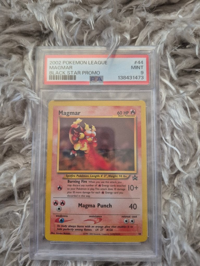 Magmar 44 psa9, Ophalen of Verzenden, Zo goed als nieuw, Losse kaart, Foil