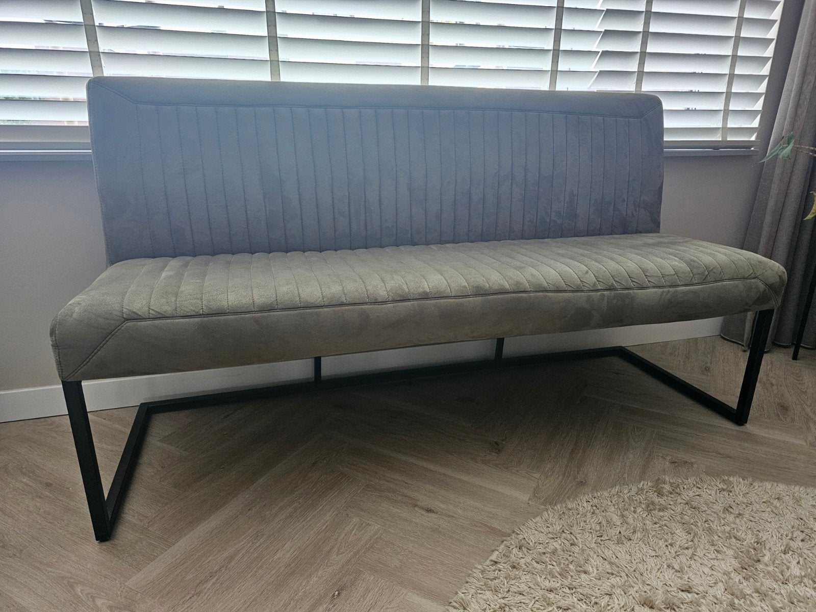 Eetkamerbank Parantino 170 cm - Zo goed als nieuw, Ophalen, Modern, Industrieel, Minder dan 75 cm, 150 tot 200 cm