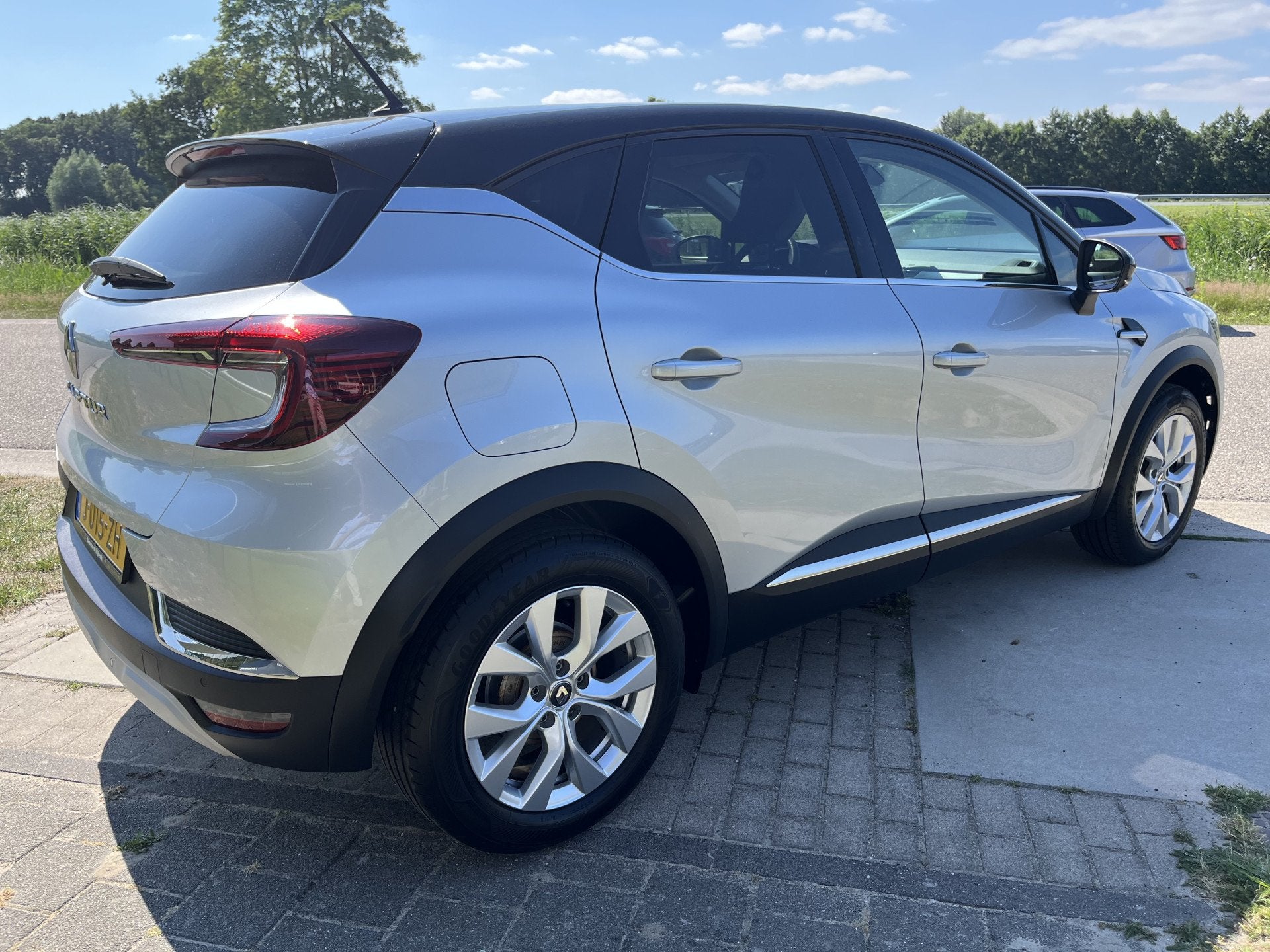 Renault Captur 1.0 TCe 100PK Intens / Dealer onderhouden / C, Voorwielaandrijving, 12 maanden, Gebruikt, Origineel Nederlands