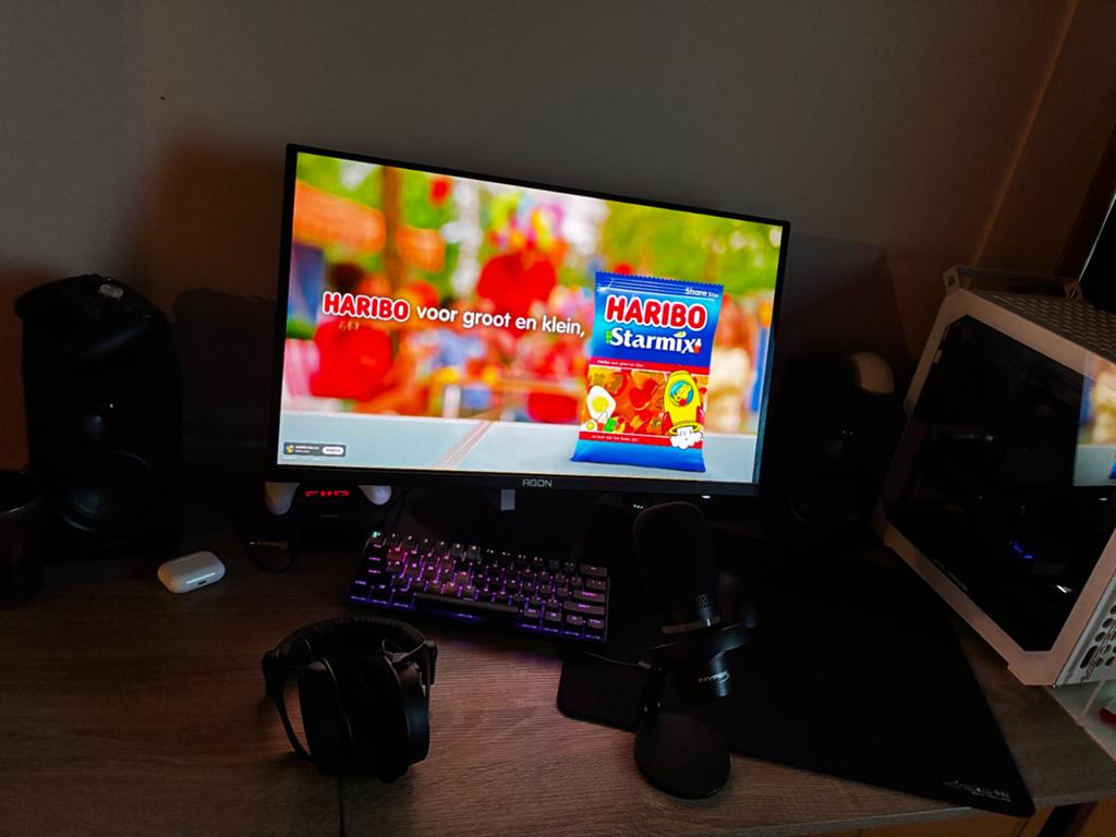 High-End Gaming Setup - Ryzen 7 9850X3D/RX 9070 XT OC/500Hz, Computers en Software, Computerbehuizingen, Ophalen, Zo goed als nieuw